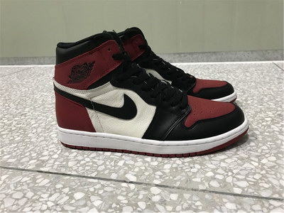 Air Jordan 1 Retro Bred Toe