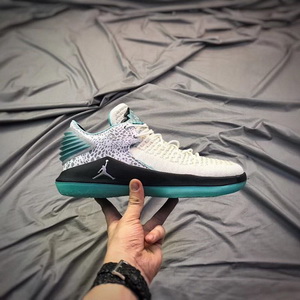 Air Jordan 32 Low “Jade”