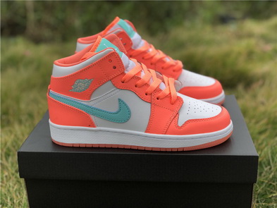 Air Jordan 1 Mid(women)-021