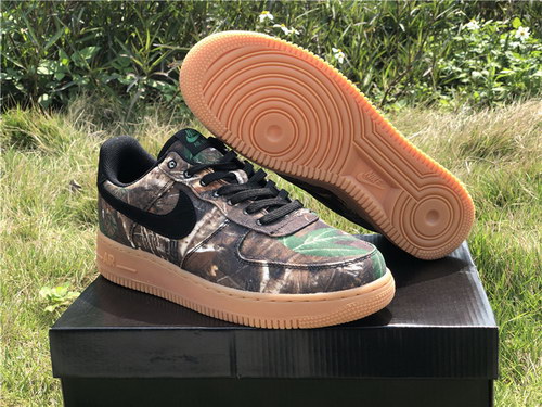 Nike AF1 07 LV8 3-002