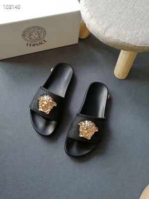 Versace Slippers Women(AAA)-017