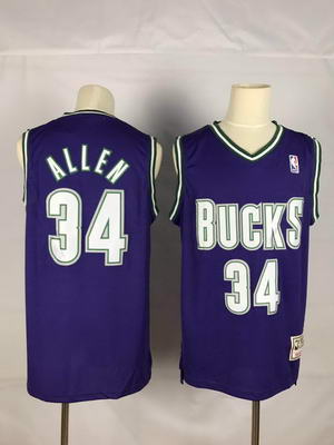 Milwaukee Bucks-001