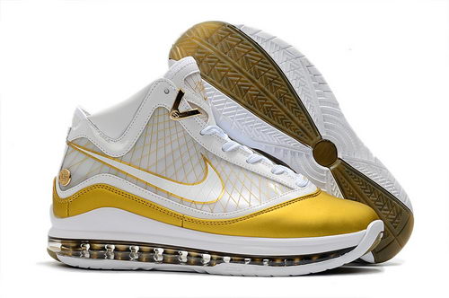 Lebron 7-001