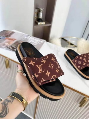 LV Slippers Women(AAA)-010