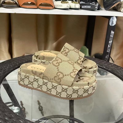 Gucci Slippers Women(AAA)-149