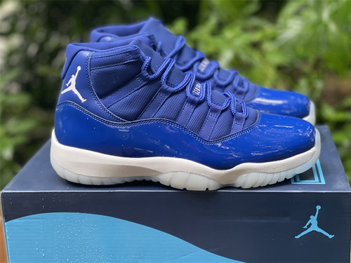 Air Jordan 11 Retro “Midnight Navy”