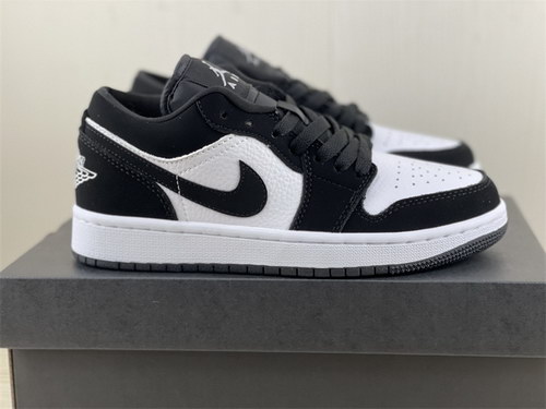 Air Jordan 1 Low-030