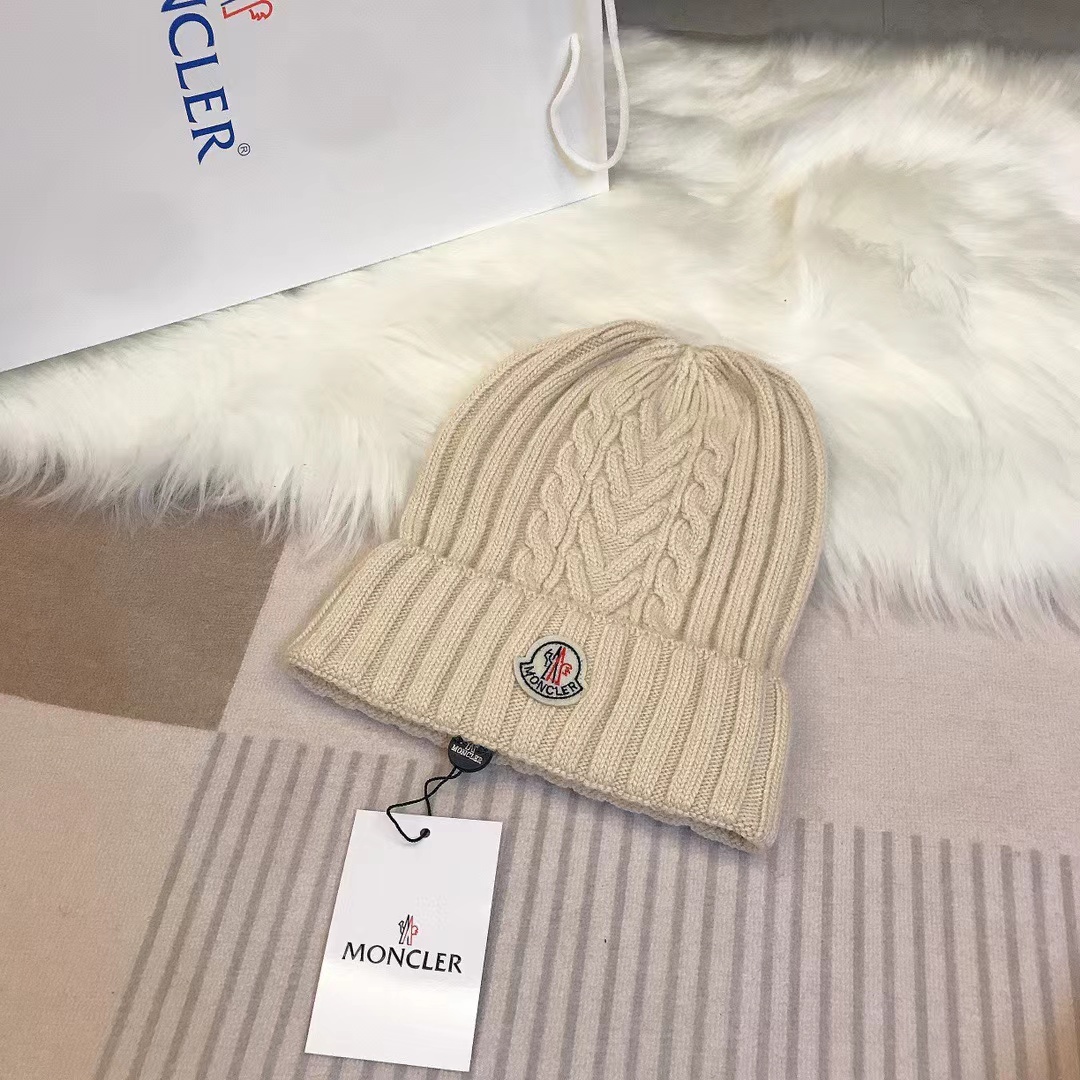 Moncler Beanies-063