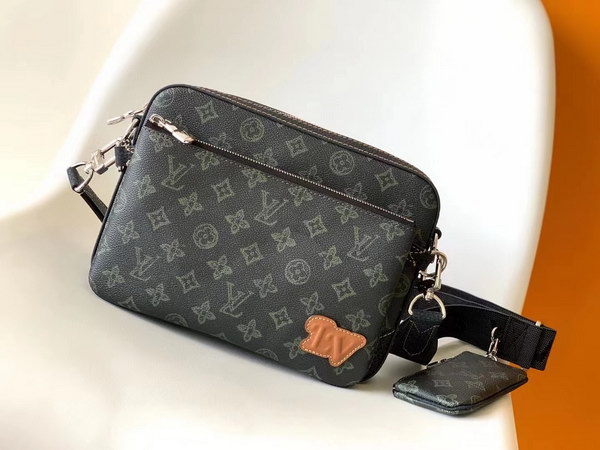 LV Handbags AAAA(Men)-104