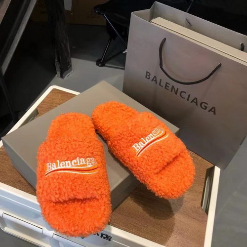 Balenciaga Slippers Women(AAA)-001