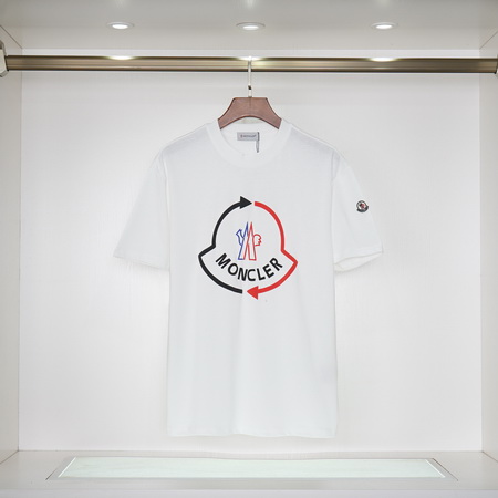 Moncler T-shirts-676