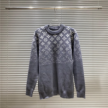 LV Sweater-416