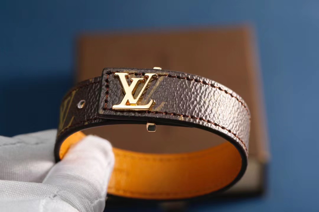 LV Bracelet-002