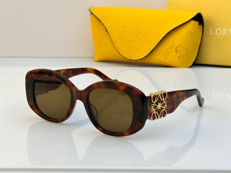 Loewe Sunglasses(AAAA)-373