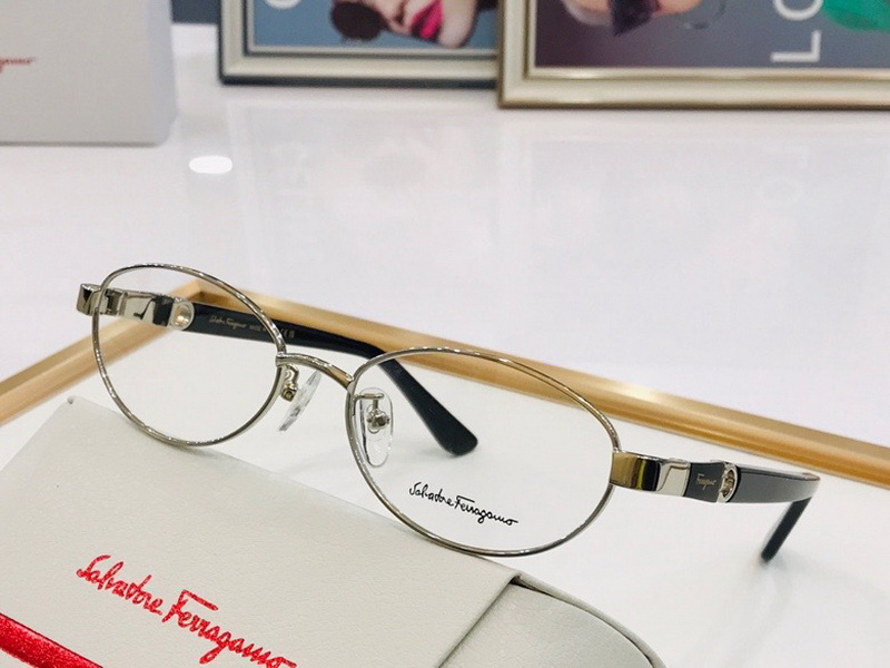 Ferragamo Sunglasses(AAAA)-088