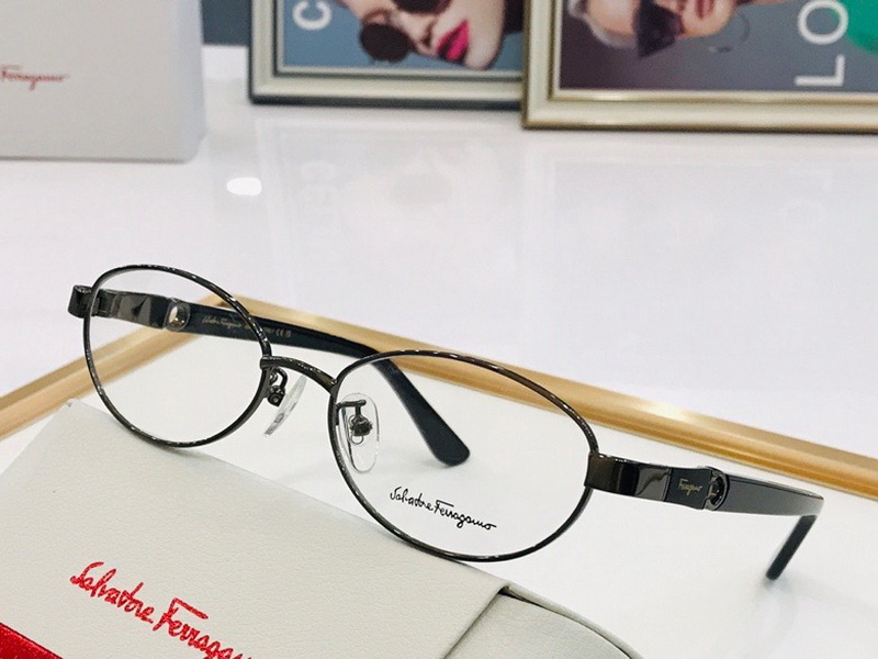 Ferragamo Sunglasses(AAAA)-087