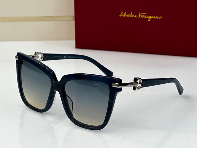 Ferragamo Sunglasses(AAAA)-466