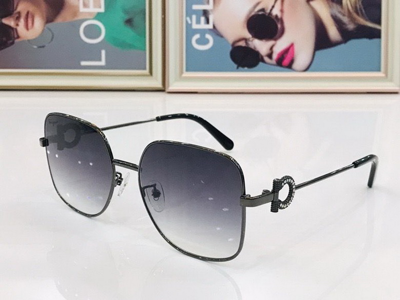 Ferragamo Sunglasses(AAAA)-463