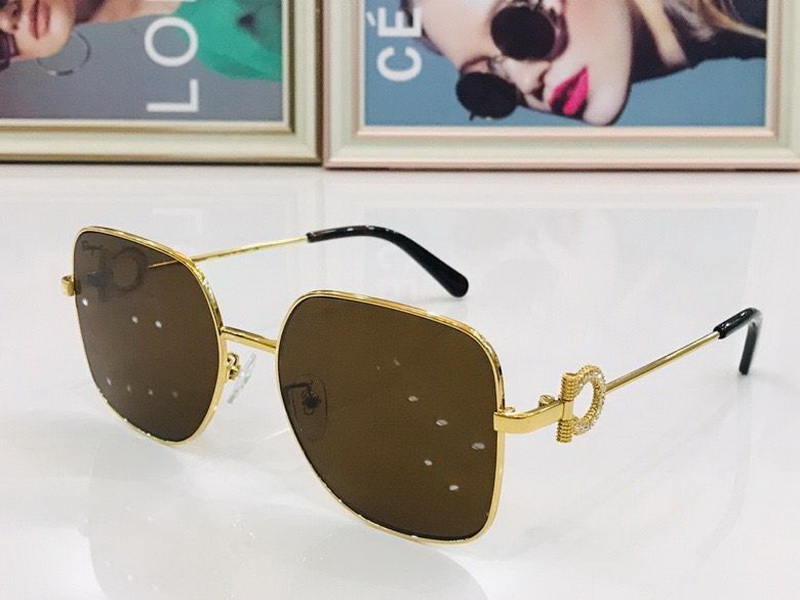 Ferragamo Sunglasses(AAAA)-457