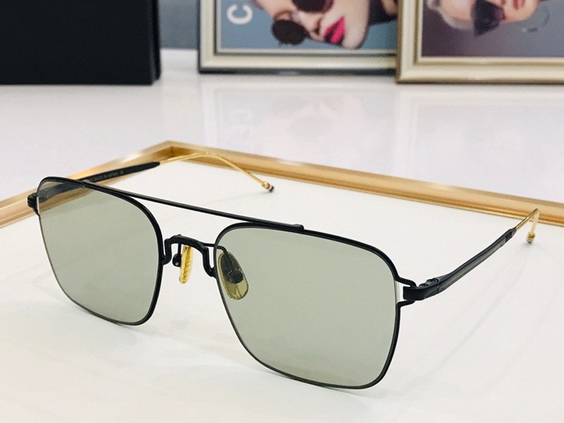 Thom Browne Sunglasses(AAAA)-102