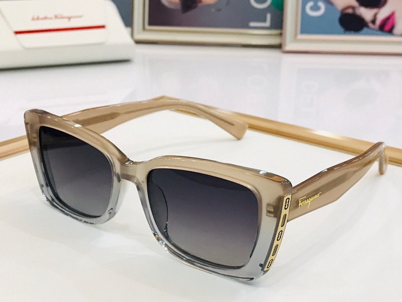 Ferragamo Sunglasses(AAAA)-433