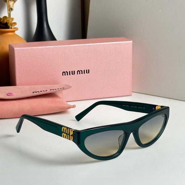 MiuMiu-1095