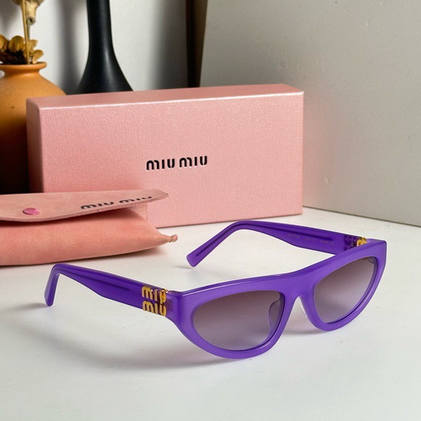 MiuMiu-1094