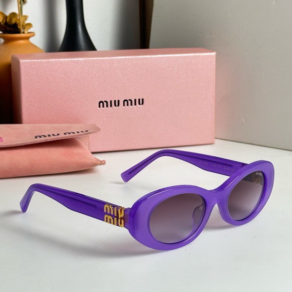 MiuMiu-1091