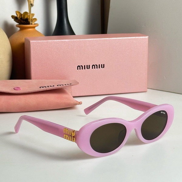 MiuMiu-1087