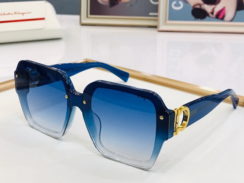 Ferragamo Sunglasses(AAAA)-426