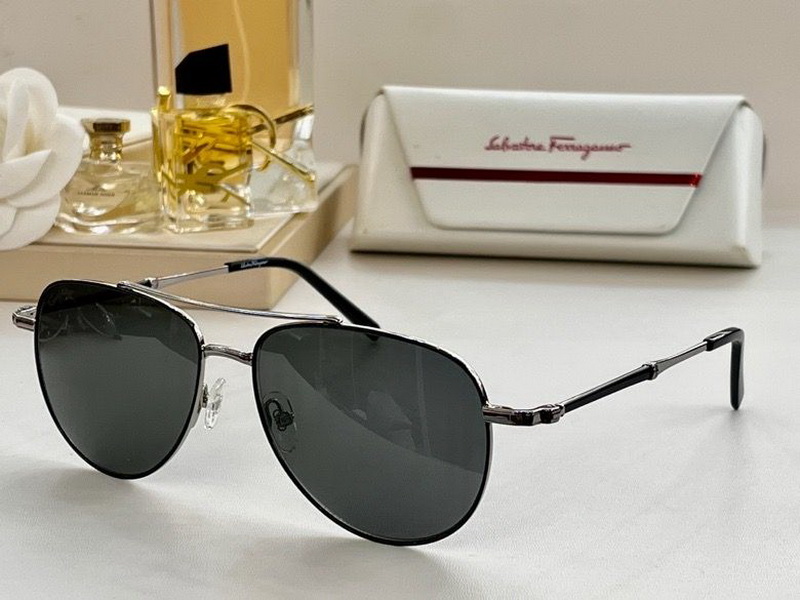 Ferragamo Sunglasses(AAAA)-421