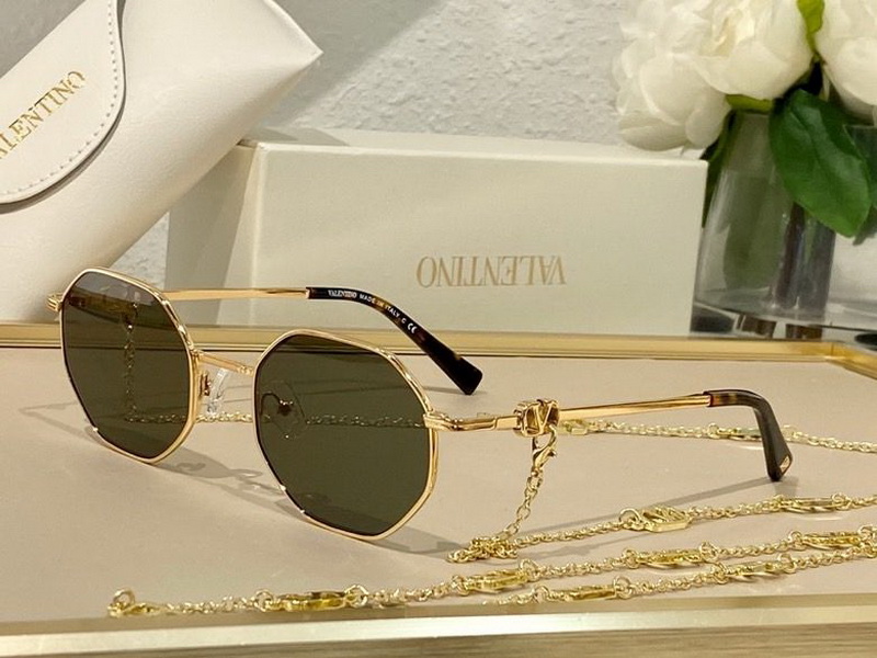 Valentino Sunglasses(AAAA)-358