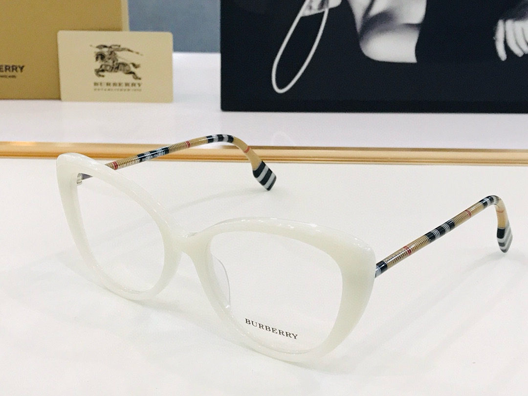 Burberry Sunglasses(AAAA)-385