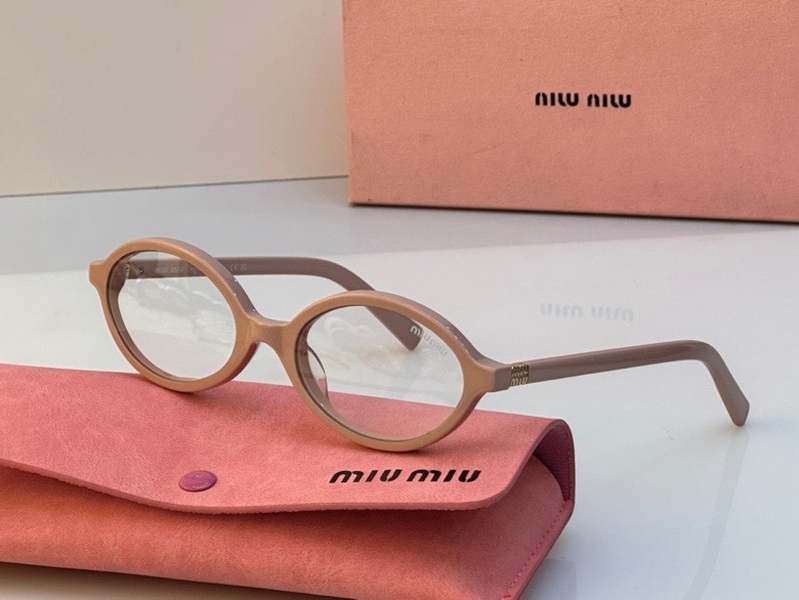 MiuMiu-960