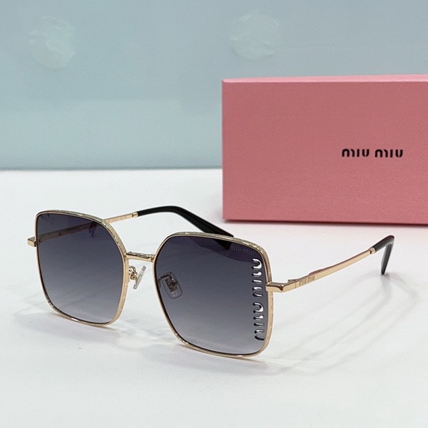 MiuMiu-902