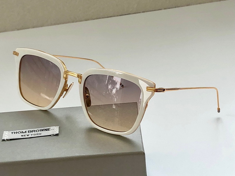 Thom Browne Sunglasses(AAAA)-077