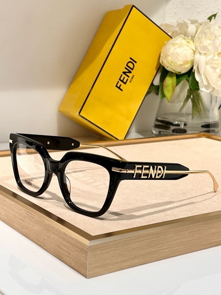 Fendi Sunglasses(AAAA)-126