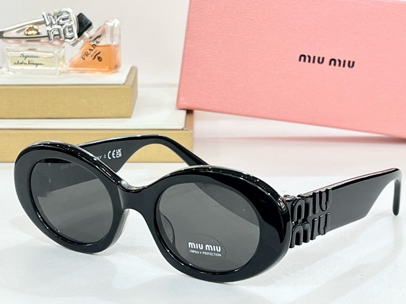 MiuMiu-751