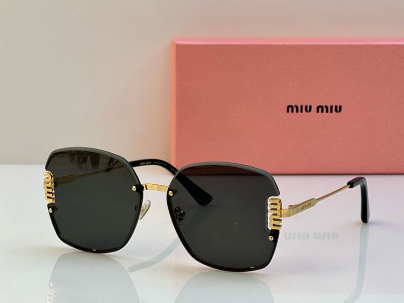 MiuMiu-746