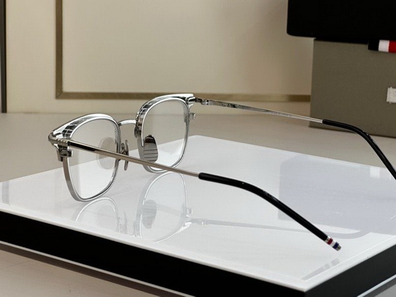 Thom Browne Sunglasses(AAAA)-007