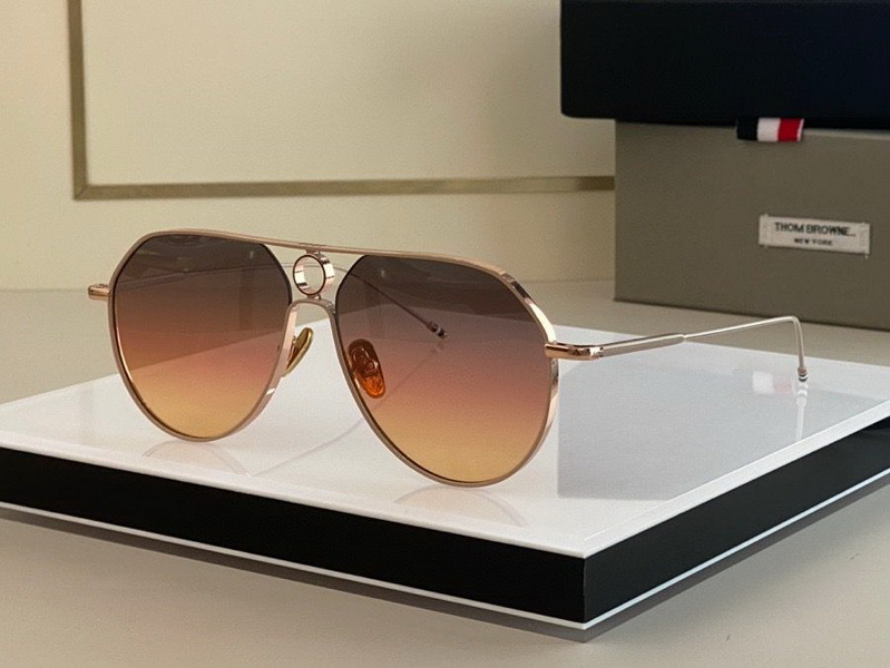 Thom Browne Sunglasses(AAAA)-059