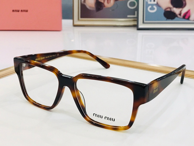 Miu Miu Sunglasses(AAAA)-051