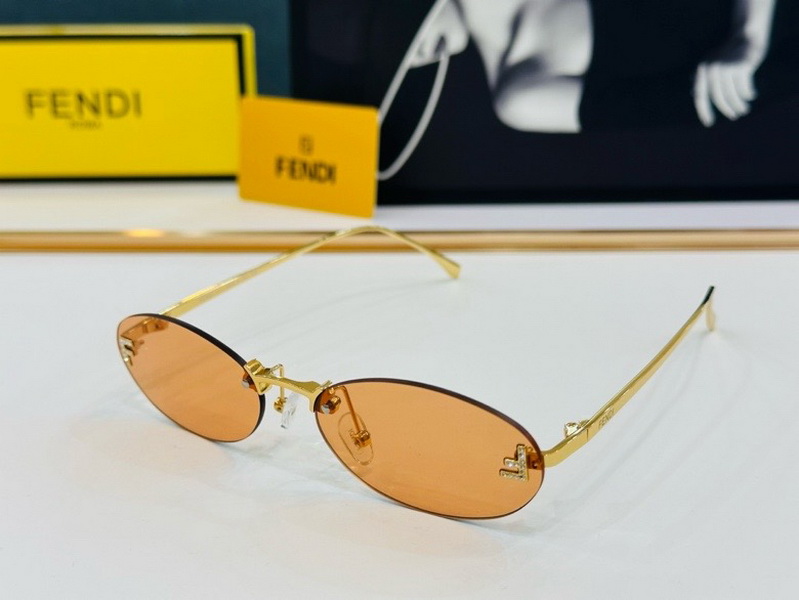 Fendi Sunglasses(AAAA)-437