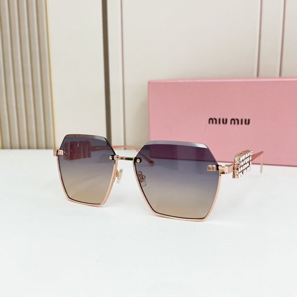 MiuMiu-540