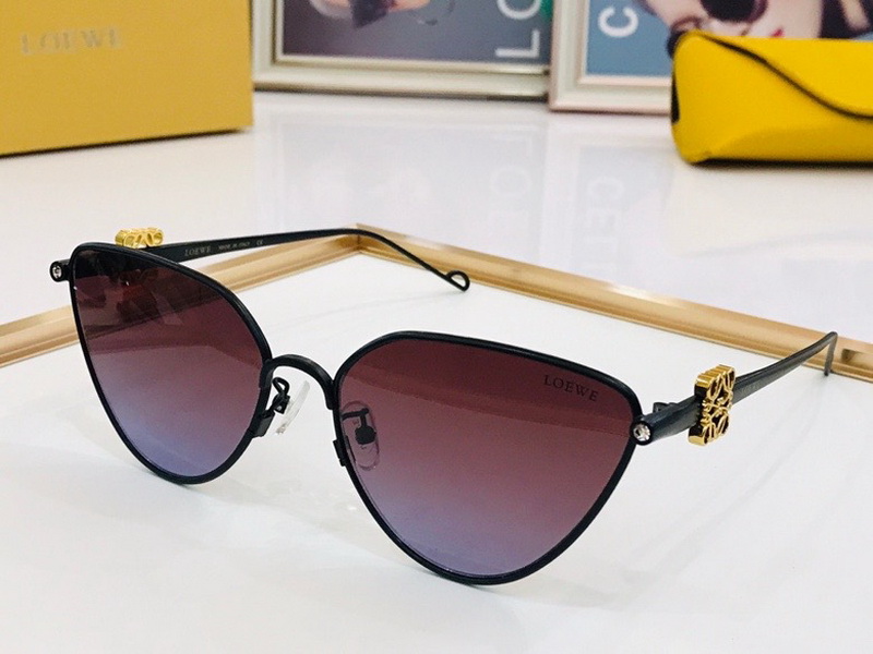 Loewe Sunglasses(AAAA)-107