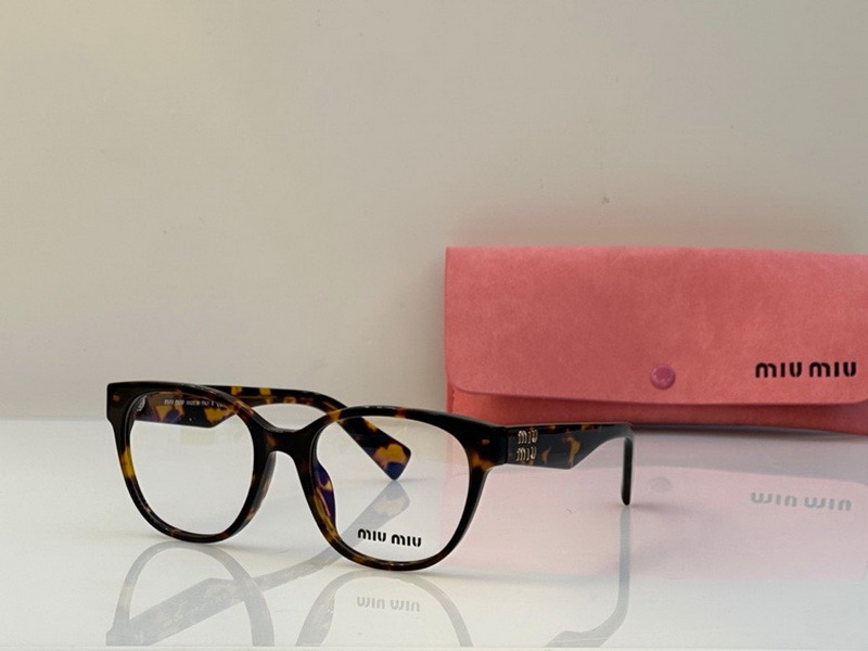 Miu Miu Sunglasses(AAAA)-031