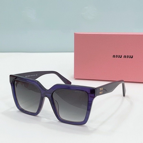 MiuMiu-173