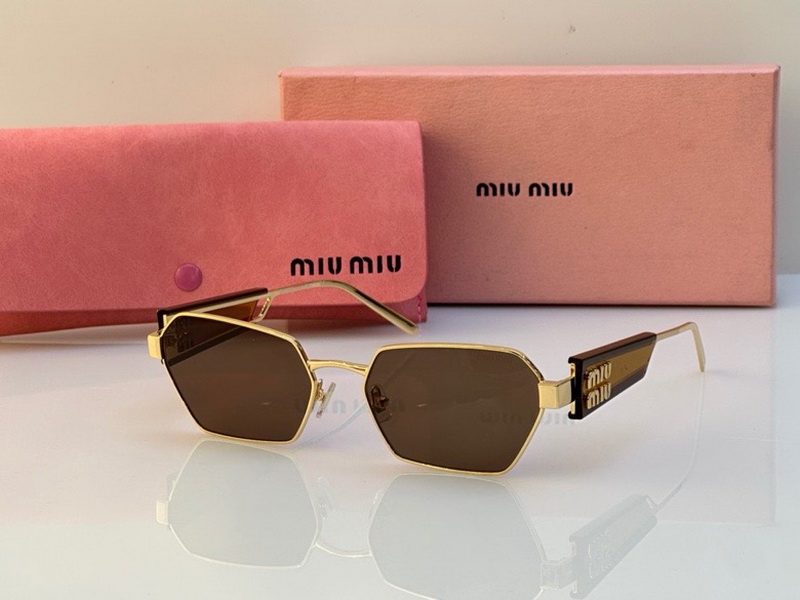 MiuMiu-160