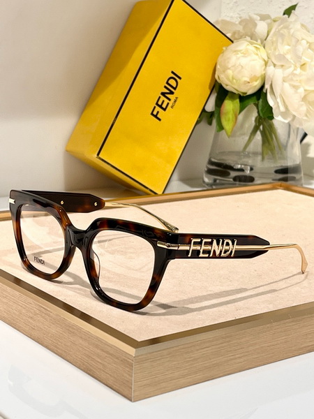 Fendi Sunglasses(AAAA)-303