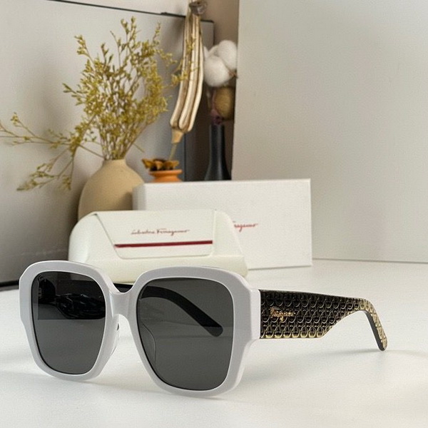 Ferragamo Sunglasses(AAAA)-211